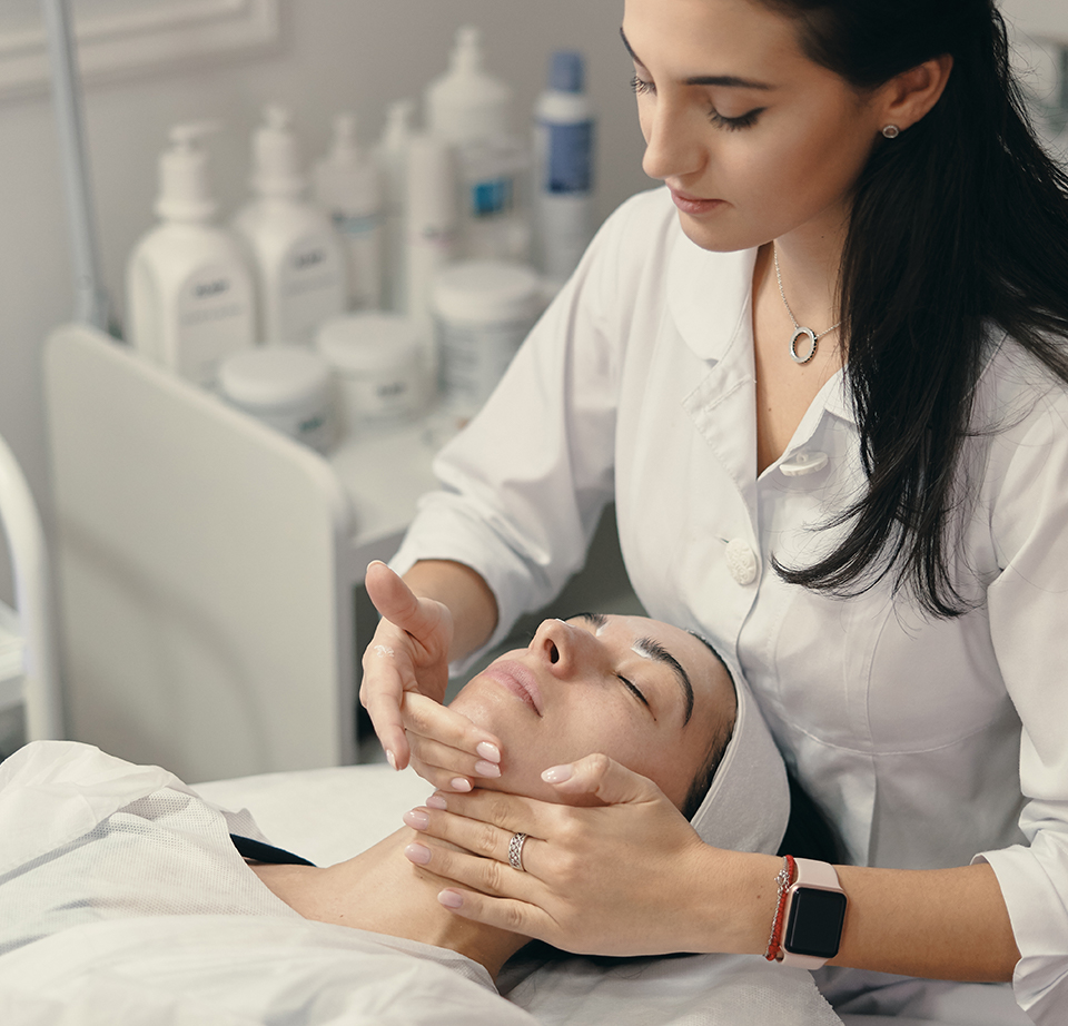 Medi Facials & Peels Melbourne – Professional Skin Treatments