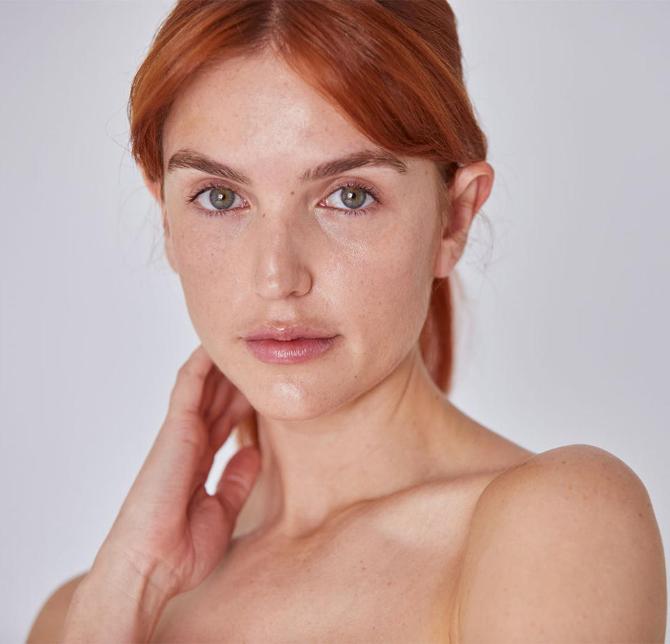 Dermatology model with leaf